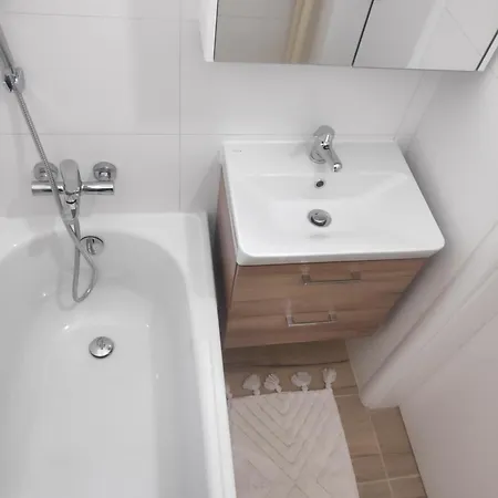 Apartamento V Centre Mesta